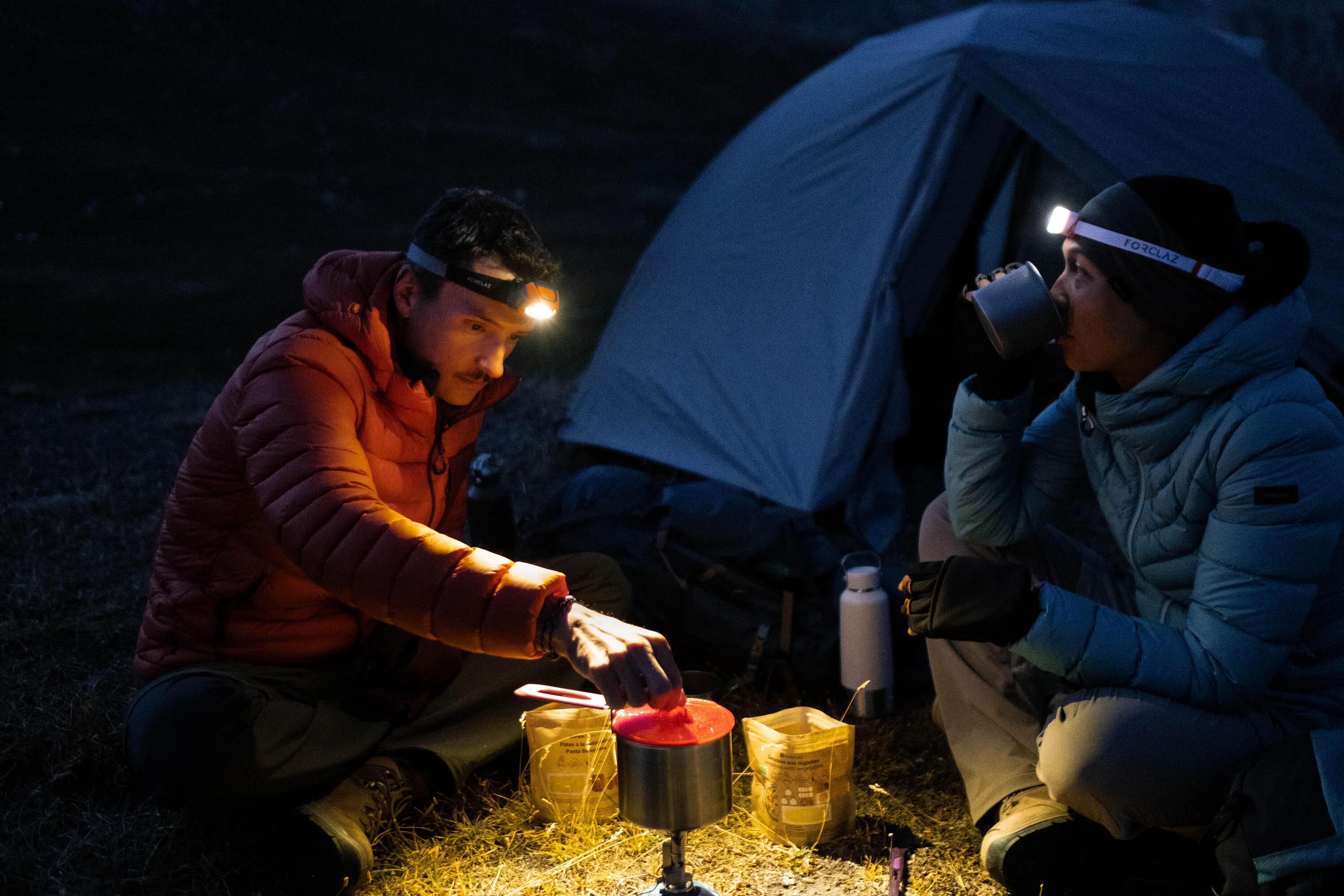 Forclaz HL900 USB V3 600 Lumen Rechargeable Head Torch - Image 11