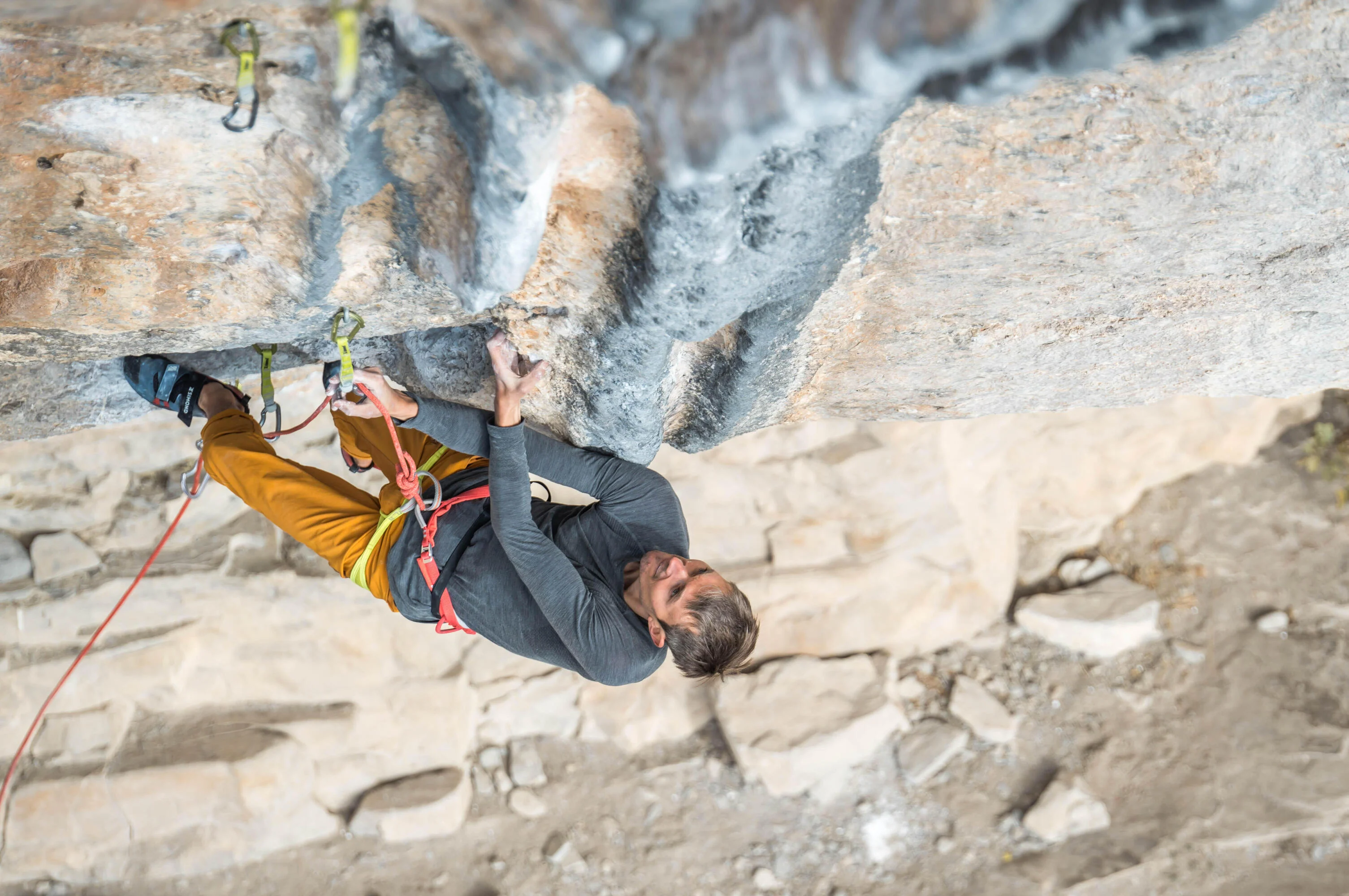 Simond Men's Alpinism Seamless Wool Long-Sleeve Shirt - Image 7