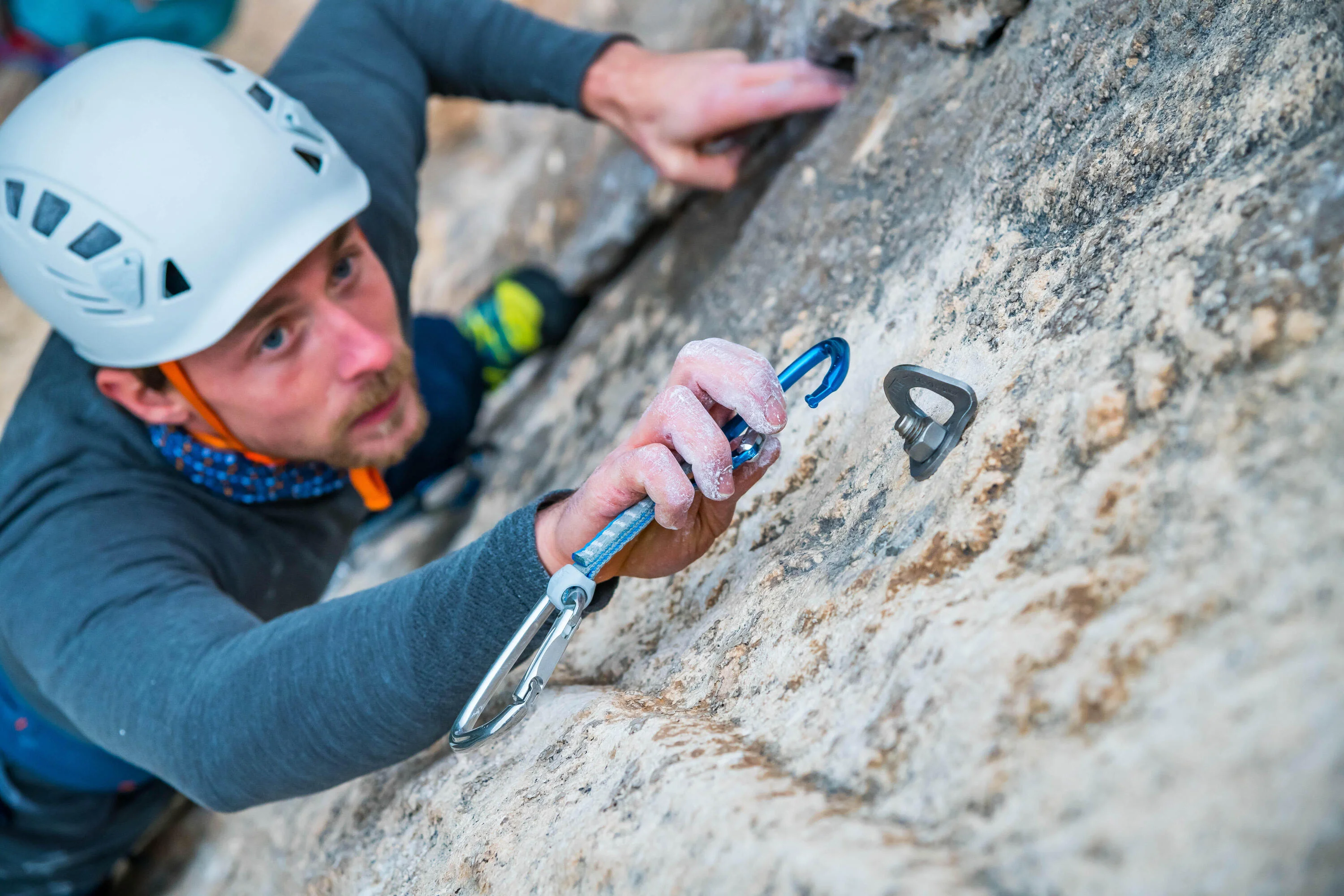 Simond Men's Alpinism Seamless Wool Long-Sleeve Shirt - Image 8