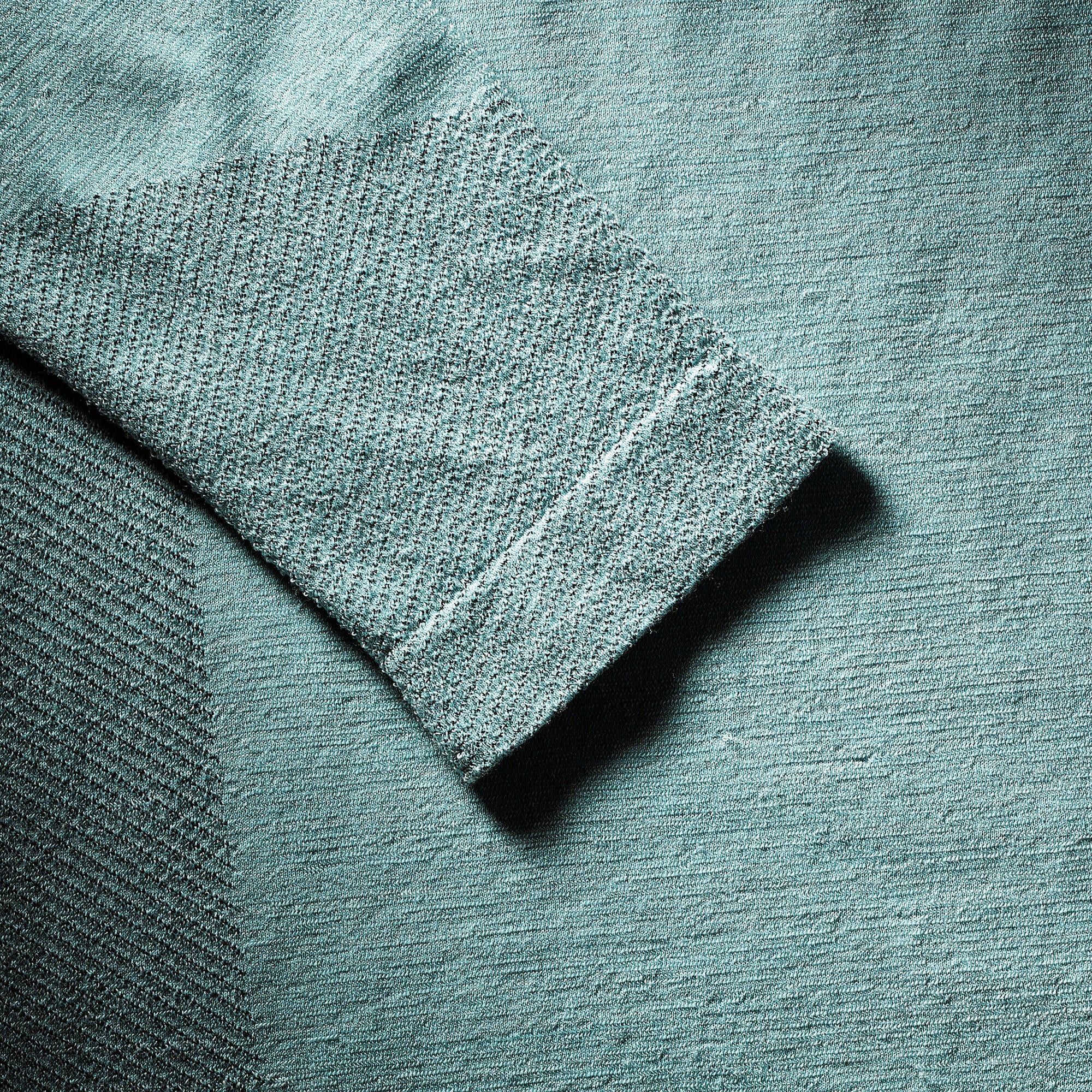 Simond Women's Alpinism Seamless Wool Long-Sleeve Shirt - Image 6