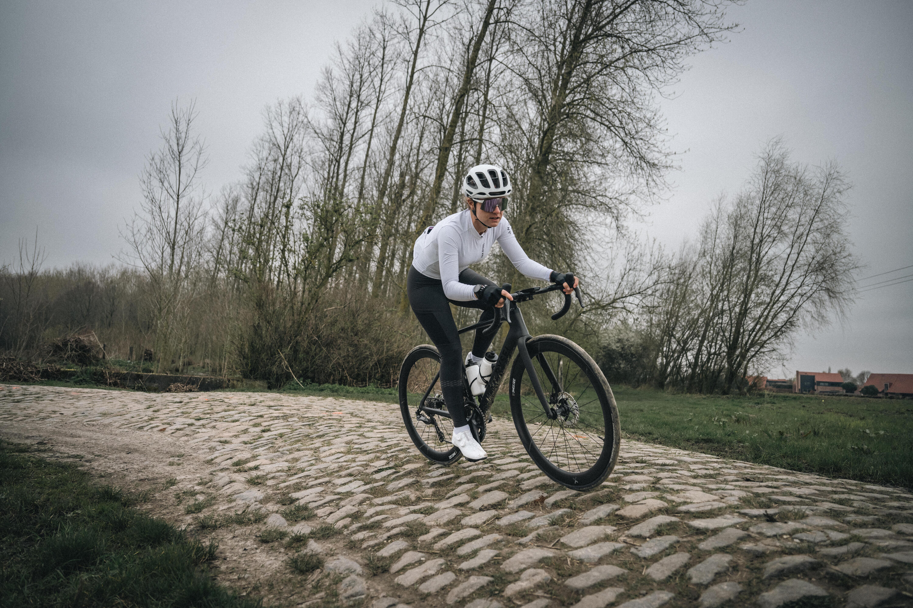 Van Rysel Unisex RCR 2 Long-Sleeved Fleece-Lined Cycling Jersey - Image 9